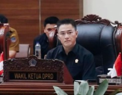 Royke Anter Pasang Dada Soal Surat DPP Demokrat: Pengisian Lowong Ketua Fraksi Demi Efektivitas DPRD