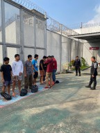 Dukung Program Akselerasi Kementerian Imigrasi dan Pemasyarakatan, Lapas Narkotika Pamekasan Pindahkan 9 WBP ke Dua UPT