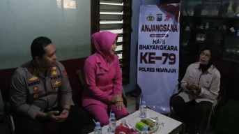 Anjangsana Hari Bhayangkara ke-79, Polres Nganjuk Tunjukkan Kepedulian dan Rasa Kekeluargaan