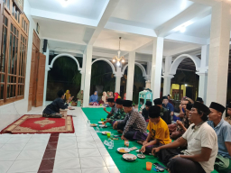 Remaja Masjid Nurussasi Gelar Pengajian Rutin Malam Jumat Manis