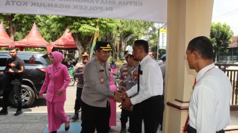 Kapolres Nganjuk Cek Langsung Kinerja Polsek, Tes Urin Mendadak Tutup Kunjungan 