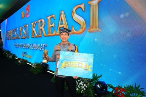 Polres Bojonegoro Raih Juara II Tingkat Nasional Manajemen Media di Hari Bhayangkara ke -79