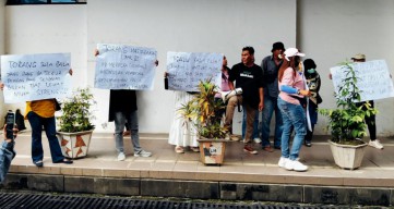 Pelantikan Ketua Lingkungan Ricuh, Warga Kampung Merdeka Ancam Ajukan Petisi ke Gubernur