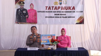 Kuatkan Moral Personel, Kapolres Nganjuk Tinjau Langsung Kinerja Polsek Sawahan