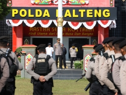 Polda Kalteng Kerahkan Ratusan Personel Pengamanan, Jamin PSU Pilkada di Barito Utara Aman