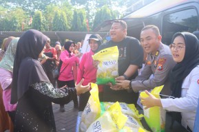 Polres Pasuruan Salurkan Beras Murah ke Seluruh Wilayah untuk Jaga Stabilitas Pangan