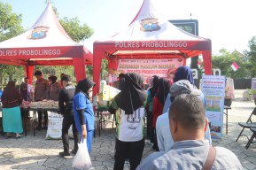 Polres Probolinggo bersama Bulog Gelar Pasar Murah di Hari Juang Polri Siapkan 44 Ton Beras