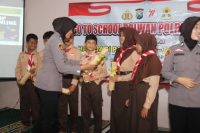 Polres Magetan Warnai Hari Jadi Polwan ke-77 Blusukan ke Sekolah Edukasi Anti Bullying