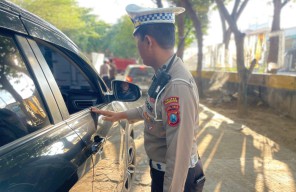124 Set Tilang Diberikan dalam Pemeriksaan Kendaraan Bermotor di Kabupaten Sampang