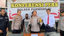Polisi Amankan Pria Diduga Preman Bawa Sajam Jenis Belati Cundrik di Kota Pasuruan