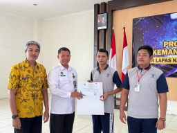Thumbnail Tutup Program Pelatihan Kemandirian Pengelasan, Lapas Narkotika Pamekasan Siapkan Warga Binaan yang Siap Berdaya Tutup Program Pelatihan Kemandirian Pengelasan, Lapas Narkotika Pamekasan Siapkan Warga Binaan yang Siap Berdaya