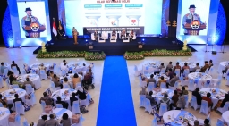 Thumbnail Sarasehan Hari Jadi ke-74 Humas Polri, Nanan Soekarna: Polisi Humanis Berlandaskan Kejujuran Sarasehan Hari Jadi ke-74 Humas Polri, Nanan Soekarna: Polisi Humanis Berlandaskan Kejujuran