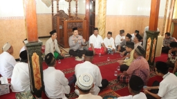 Thumbnail Kapolres Nganjuk, mempererat tali silaturahmi dengan Safari Jum at di masjid Baitul Atqiya' Desa Pisang Kapolres Nganjuk, mempererat tali silaturahmi dengan Safari Jum at di masjid Baitul Atqiya' Desa Pisang