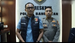 Thumbnail Pelarian Berakhir, Polres Bangkalan Amankan Narapidana Rutan Kelas IIB Sumenep yang Kabur Terlibat Kasus Curanmor Pelarian Berakhir, Polres Bangkalan Amankan Narapidana Rutan Kelas IIB Sumenep yang Kabur Terlibat Kasus Curanmor