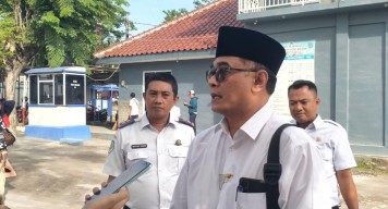 Peningkatan Pelayanan dan Retribusi di Pelabuhan Tanglok melalui Evaluasi Internal