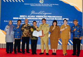 "Kepemimpinan YSK Berbuah Hasil: Seluruh Temuan IPPR Dinilai Aman, Revisi RTRW Siap Melaju"