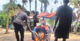 Thumbnail Polsek Ngronggot dan Resmob Polres Nganjuk Bongkar Lokasi Diduga Arena Sabung Ayam Polsek Ngronggot dan Resmob Polres Nganjuk Bongkar Lokasi Diduga Arena Sabung Ayam