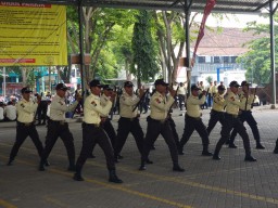 Satpam Polsek Gempol Raih Juara 1 Lomba Ketangkasan HUT Satpam ke-45 di Kabupaten Pasuruan