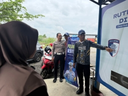 Satlantas Polres Nganjuk Lewat Program “Polantas Menyapa” Beri Edukasi Langkah Mudah Ujian Praktik SIM di Satpas