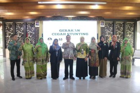 Pemerintah Gandeng Muslimat NU Cegah Stunting dengan Pola ABCDE