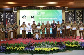 Rakorwasdes 2025, Bupati Subandi Apresiasi 10 Desa Dengan Tata Kelola Desa Sangat Memadai
