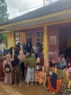 Penyaluran BLTS Kesra 2025 di Desa Cikiruh Berjalan Lancar, Ditekankan Tanpa Potongan Apa Pun