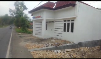 Mepet dan Menghalangi Irigasi: Pembangunan Pustu Sogiyan Sampang Jadi Sorotan
