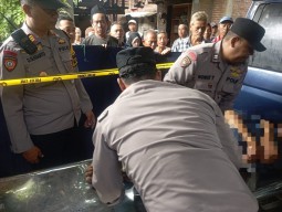 Penemuan Mayat di Dalam Mobil di Desa Gaprang, Kanigoro, Blitar