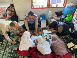 Polri Berikan Pendampingan Psikologis bagi Penyintas dan Personel di Sumbar