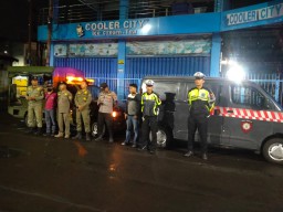 Under Control: Patroli Harkamtibmas Polsek Semampir