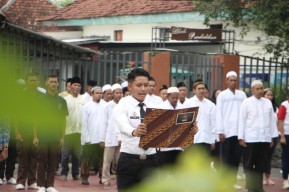 Melalui Upacara Hari Bela Negara, Lapas I Madiun Ajak Warga Binaan Cintai NKRI