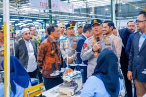 Wakapolri Resmikan Kembali Operasional Pabrik Garmen Wonghang Bersaudara di Pemalang