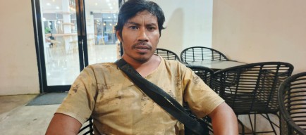 Warga Nipah Kuning, Malik Sani Pertanyakan Laporan Di Polres Kayong Utara Yang Dinilai Lamban