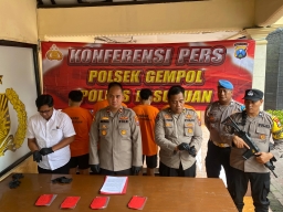 Polsek Gempol Ungkap Kasus Pengeroyokan, 4 Pelaku Diamankan 1 DPO