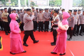 Sertijab Kapolres Pasuruan Berlangsung Khidmat, AKBP Harto Agung Resmi Pimpin Polres Pasuruan