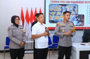 Polres Ngawi Gagalkan Peredaran Narkoba Jenis Sabu Senilai 3 MiliarWq
