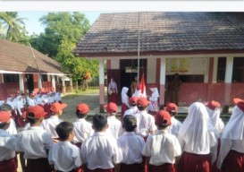 Upacara Hari Pertama Masuk Sekolah, SDN Leuwi Balang 2 Kecamatan Cikeusik Awali Tahun 2026