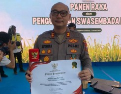 Konsisten Dukung Swasembada Pangan Kapolres Sumenep Terima Penghargaan dari Presiden RI