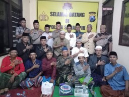 NGOPI (Ngopeni Ati) dan Ngaji Bareng Bersama Kapolsek Semampir