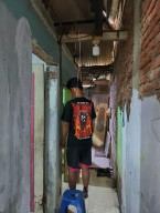 Gempar di Warga Tenggilis Surabaya Penjual Buah Ditemukan Meninggal di Diduga Bunuh Diri