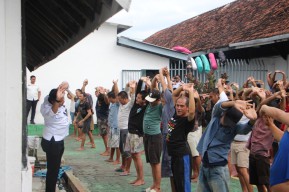 Bangun Pagi dan Sehat Bersama, Lapas I Madiun Gencarkan Edukasi Pola Hidup Sehat bagi Warga Binaan