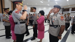 Sertijab Dipimpin Kapolda Kalteng, Jabatan 5 Direktur dan 2 Kabid Serta 2 Kapolres Resmi Berganti