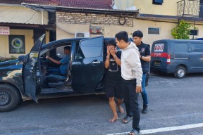 Satresnarkoba Polres Bangkalan Ciduk Pengedar dan Temukan Sabu di Kandang Kambing