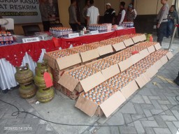 Polresta Sidoarjo Bongkar Pengoplosan LPG, Pelaku Raup Rp 50 Juta