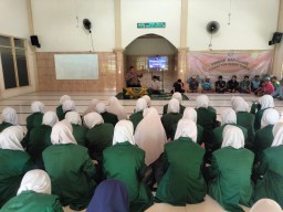 Dakwah Ramadhan, Polres Pasuruan Bina Santriwati PERSIS Putri Bangil