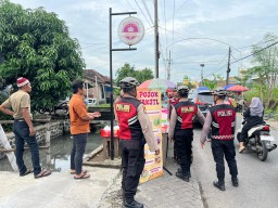 Sat Samapta Polres Pasuruan Patroli Asmara Senja di Gempeng–Bangil, Pedagang Takjil Dihimbau Jaga Kamtibmas
