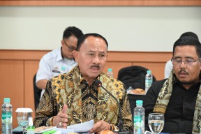 Efek Jera, Anggota DPR RI Maruli Siahaan Dukung Pemindahan Napi Korupsi Pakai Hp ke Nusakambangan