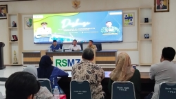 Sinkronisasi Kebijakan: Upaya Pemkab Sampang Wujudkan RSUD dr. Mohammad Zyn yang Profesional