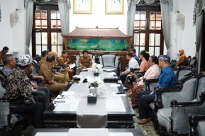 Bupati Subandi: Sinergi dengan PHDI Jadi Kunci Harmoni dan Pembangunan Daerah