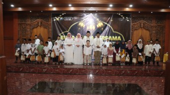 Hangatnya Ramadan, Polres Nganjuk Buka Bersama Yatim Piatu di Pendopo Andaru